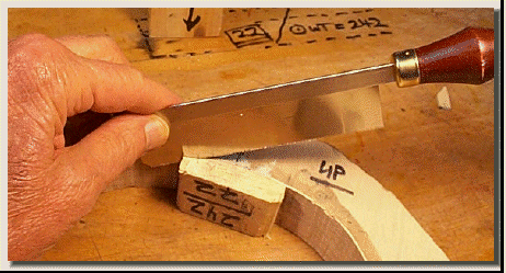 opus16construction022002.gif